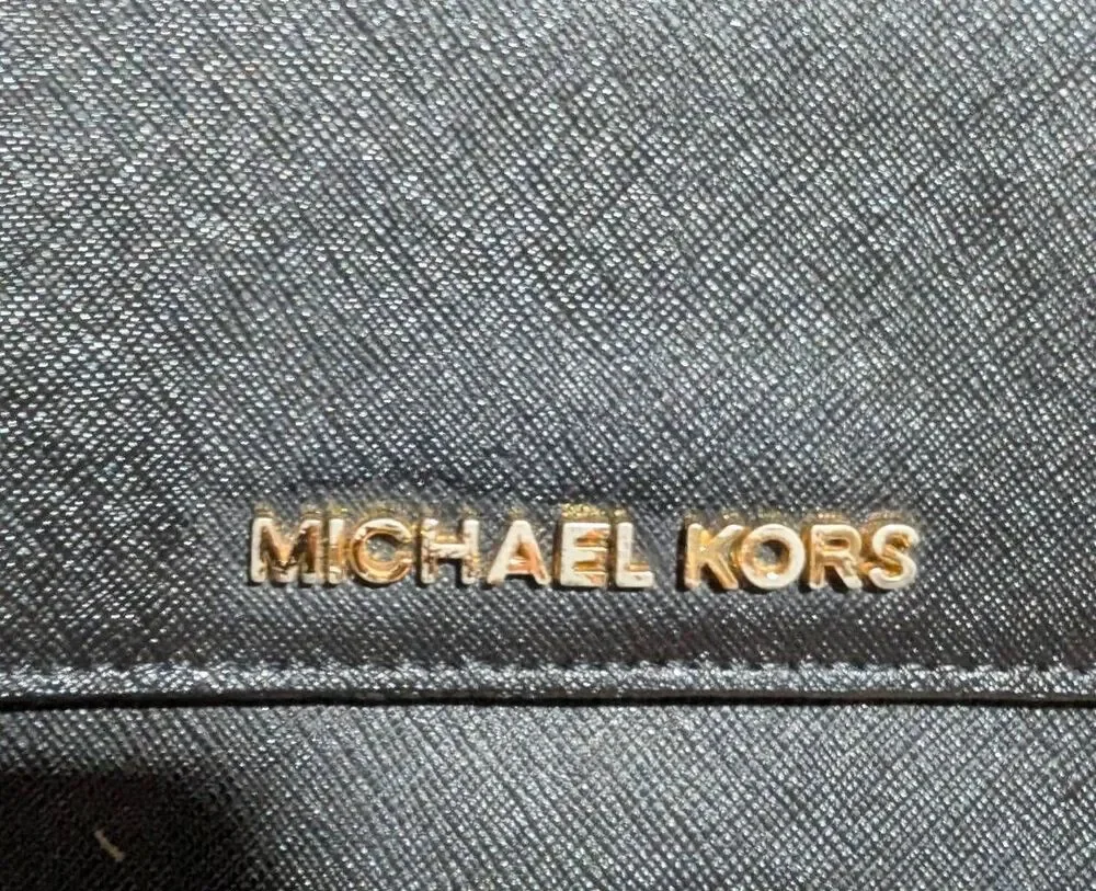 MICHAEL KORS Jet Set Black Saffiano Leather Crossbody